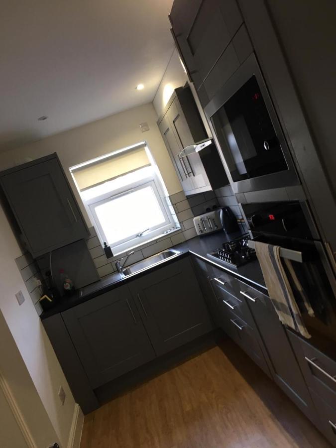 Short Term Lets From £15 Per Person Per Night Apartment Bristol Exterior photo