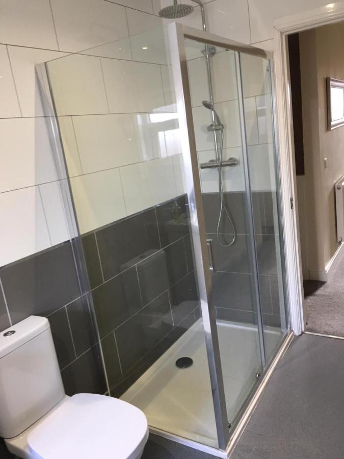Short Term Lets From £15 Per Person Per Night Apartment Bristol Exterior photo