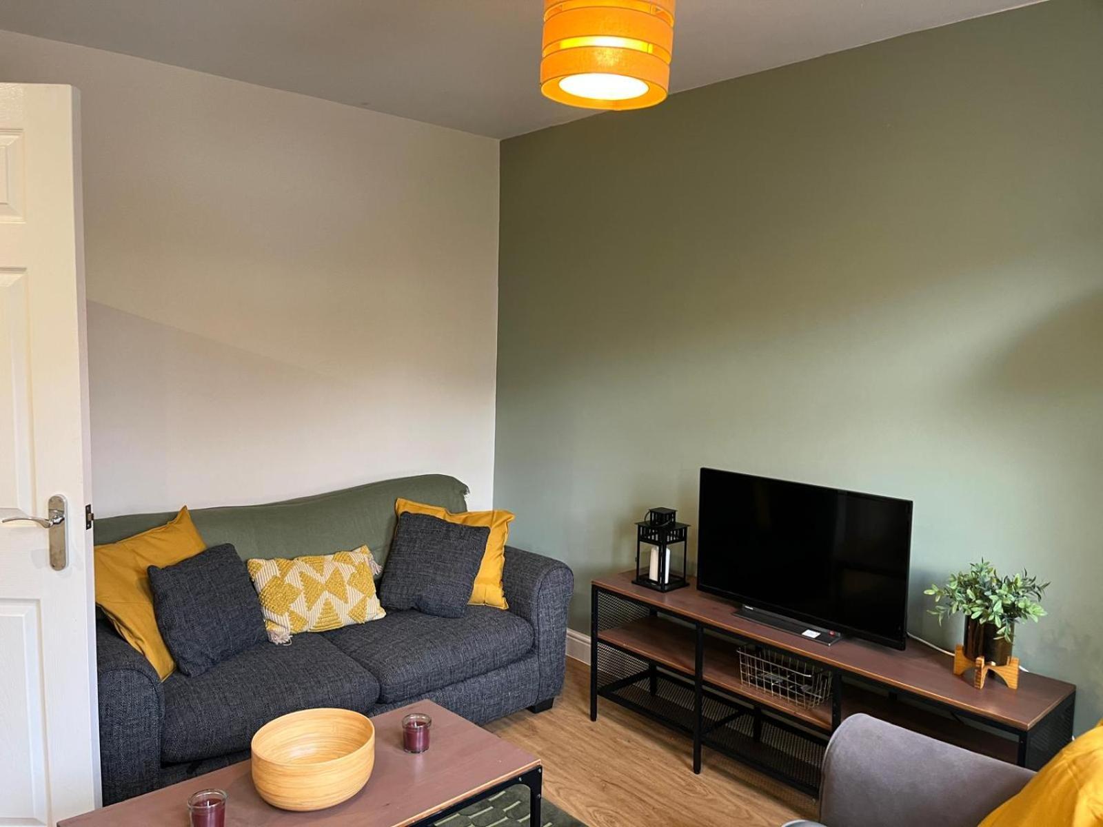 Short Term Lets From £15 Per Person Per Night Apartment Bristol Exterior photo