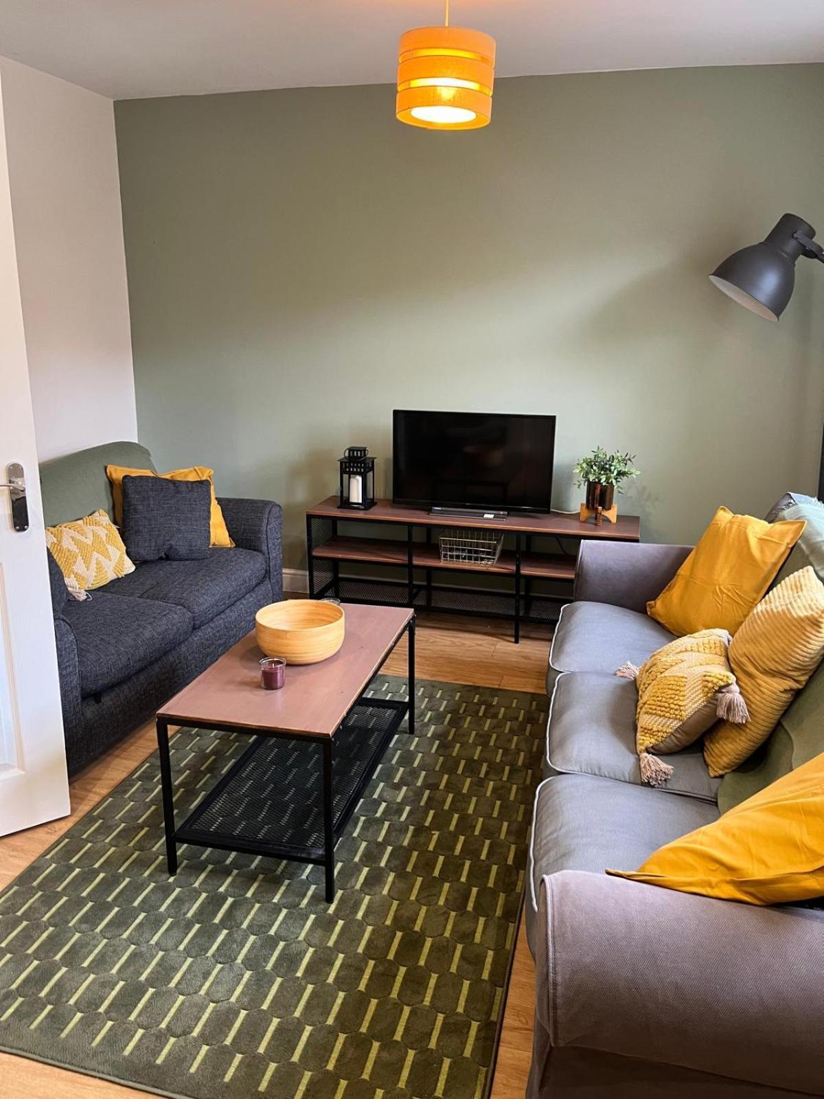 Short Term Lets From £15 Per Person Per Night Apartment Bristol Exterior photo
